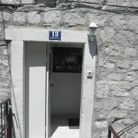 Guest house Periko Split